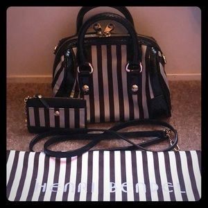 Henri Bendel Petite Barrel Coin Purse Dust Bag